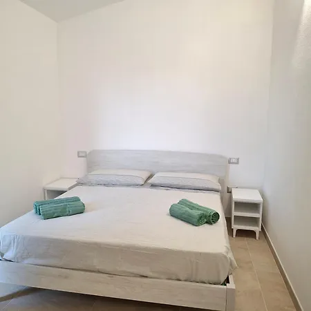 Il Borgo Bianco Feriehus Budoni